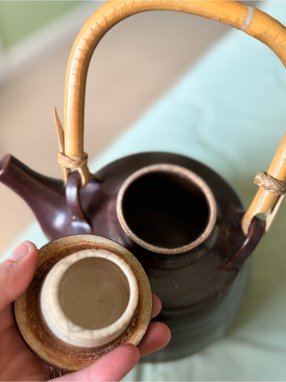 Vintage Pottery Ceramic Burgundy Oriental Teapot Kettle with Bamboo Handle - Picture 8 of 9
